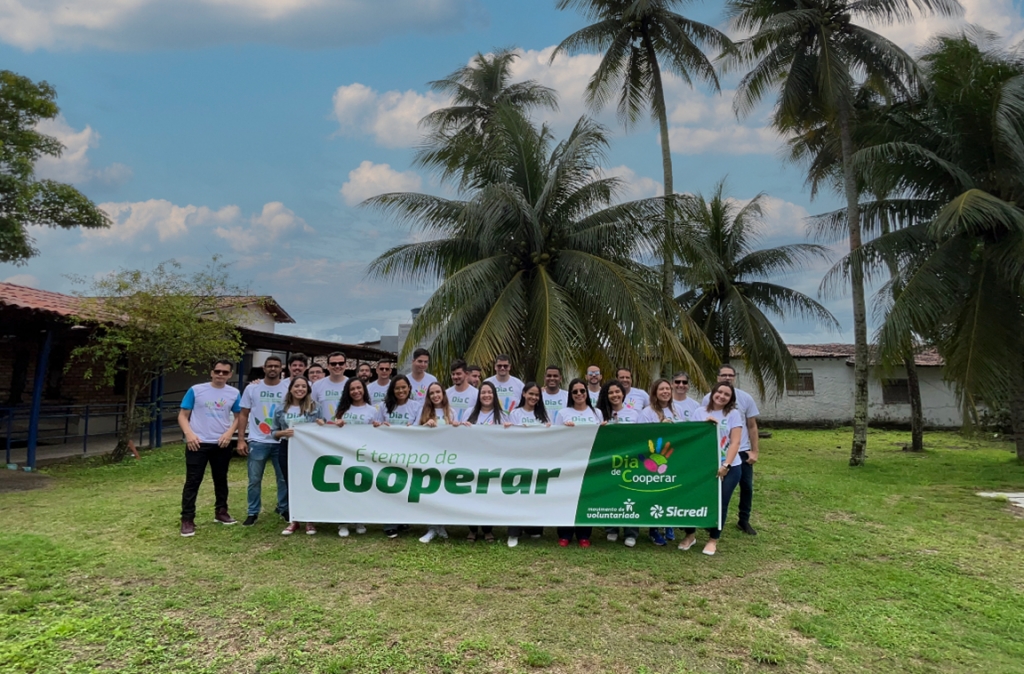 Sicredi Evolução promove Dia C 2025 com ações sociais em cidades da Paraíba e do Piauí