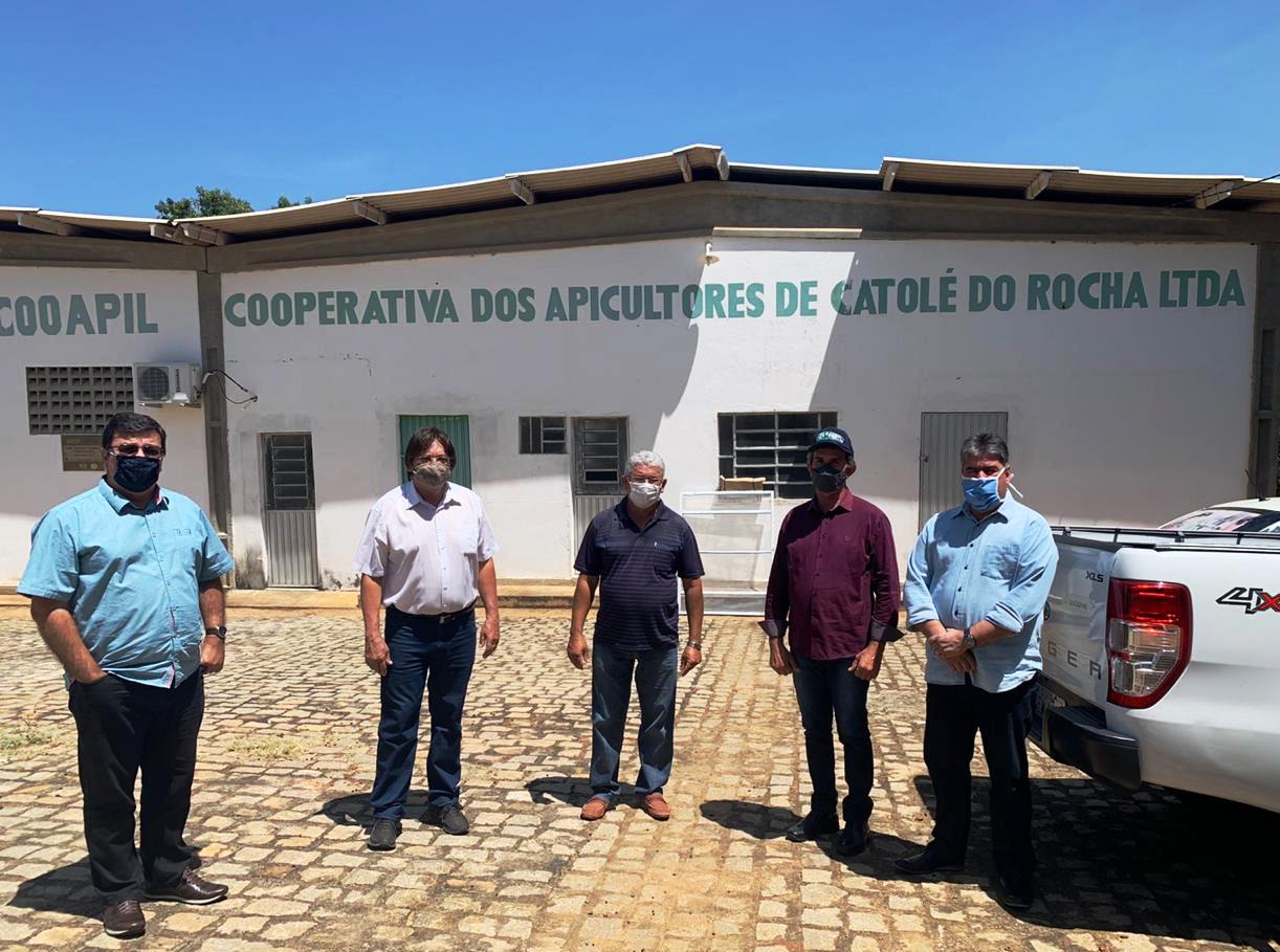 Dirigentes do Sistema OCB/PB visitam cooperativas no Sertão
